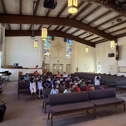 Concordia Chinese School students at monthly chapel