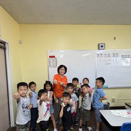 Concordia Chinese School students in Chinese language class