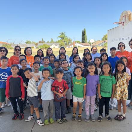 Concordia Chinese School students playing on the playground