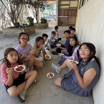 Snack time at Concordia Chinese School