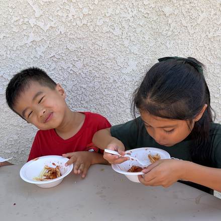 Snack time at Concordia Chinese School